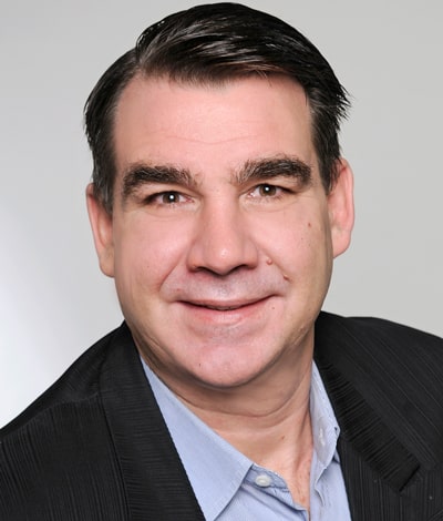 Marc-Oliver Petz, Versicherungsmakler